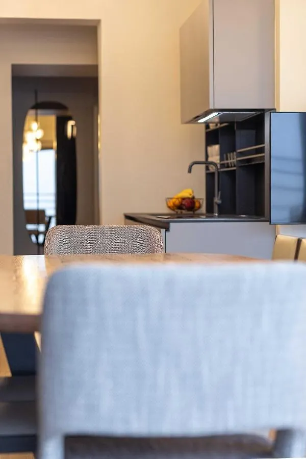 Apartment Iconic Salonica Suite Seafront