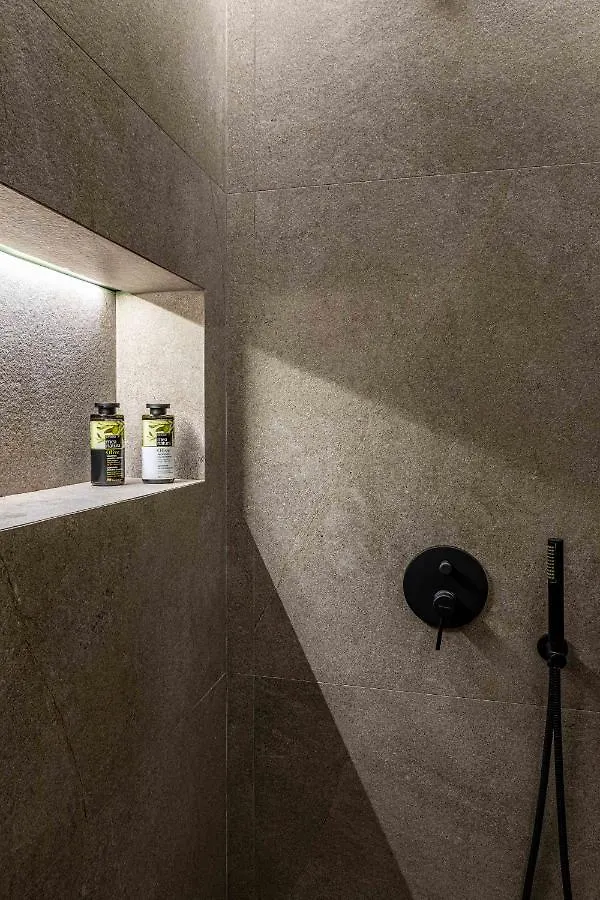 Iconic Salonica Suite Seafront Grekland