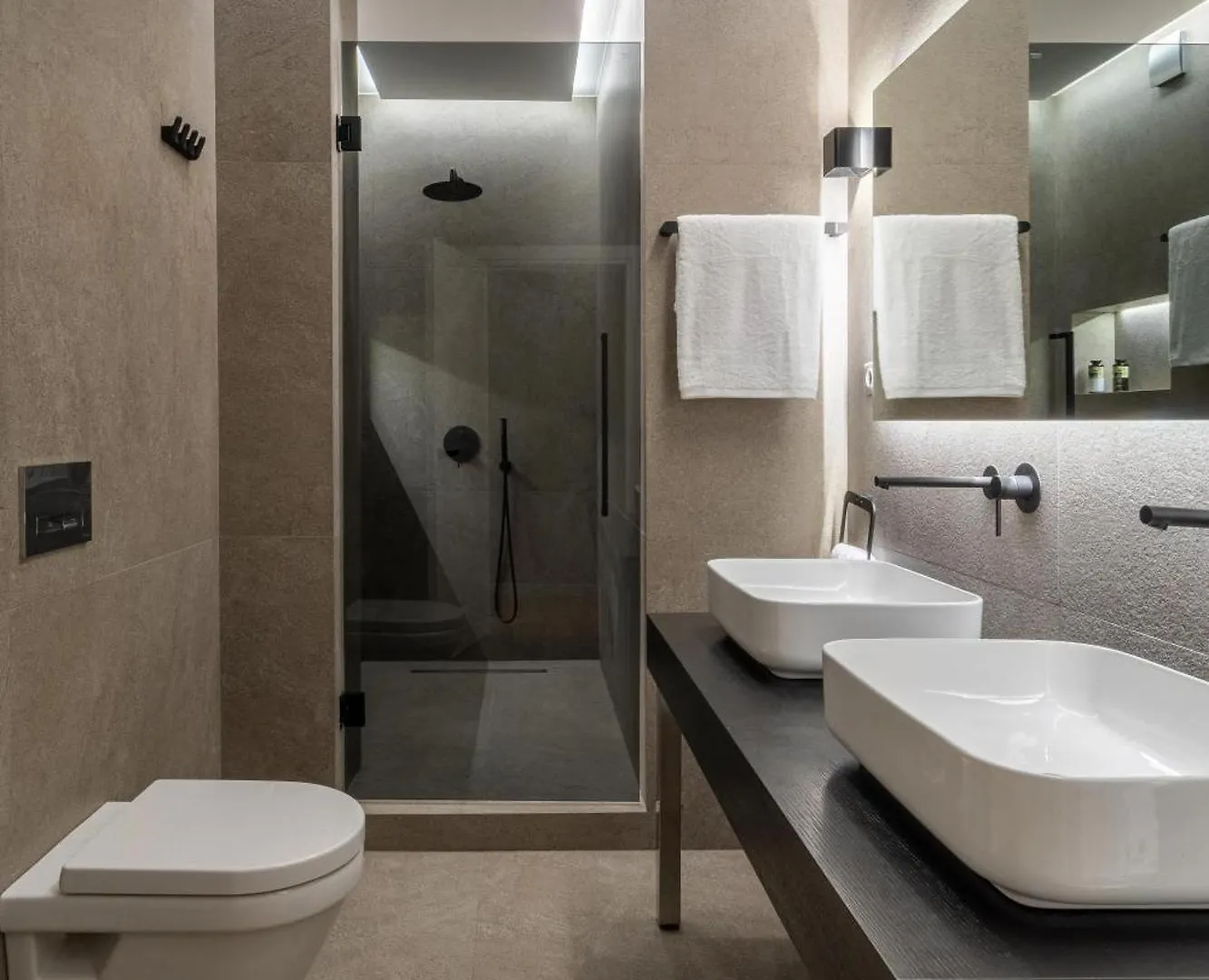 Iconic Salonica Suite Seafront Apartment Thessaloniki