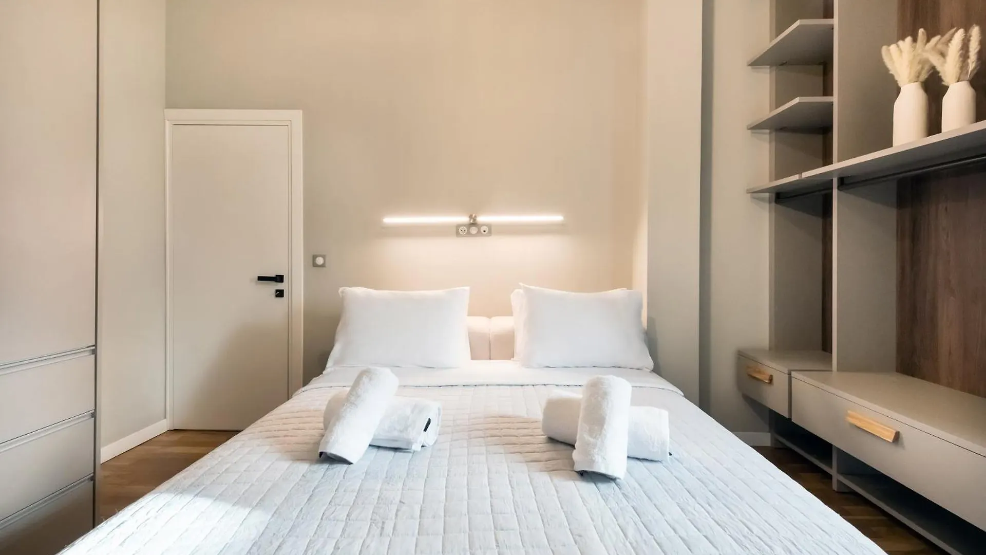Iconic Salonica Suite Seafront 0*, Thessaloniki