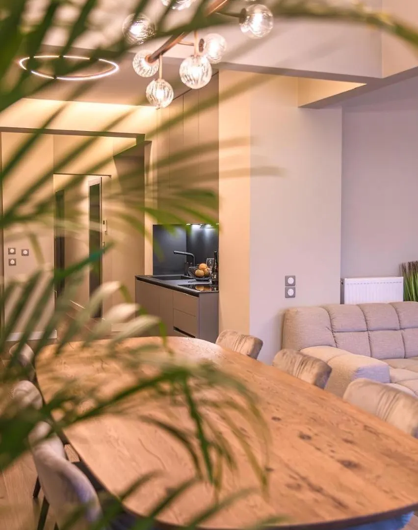Iconic Salonica Suite Seafront Apartment Thessaloniki