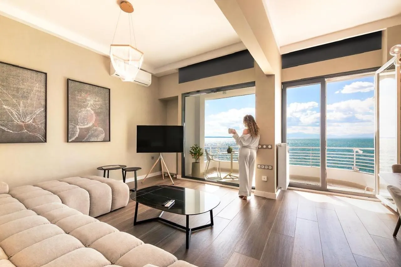 Iconic Salonica Suite Seafront Thessaloniki